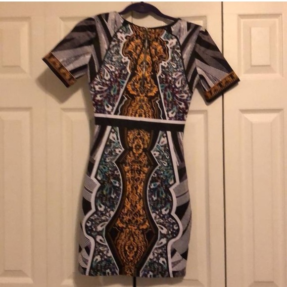 Dress - Picture 5 of 7